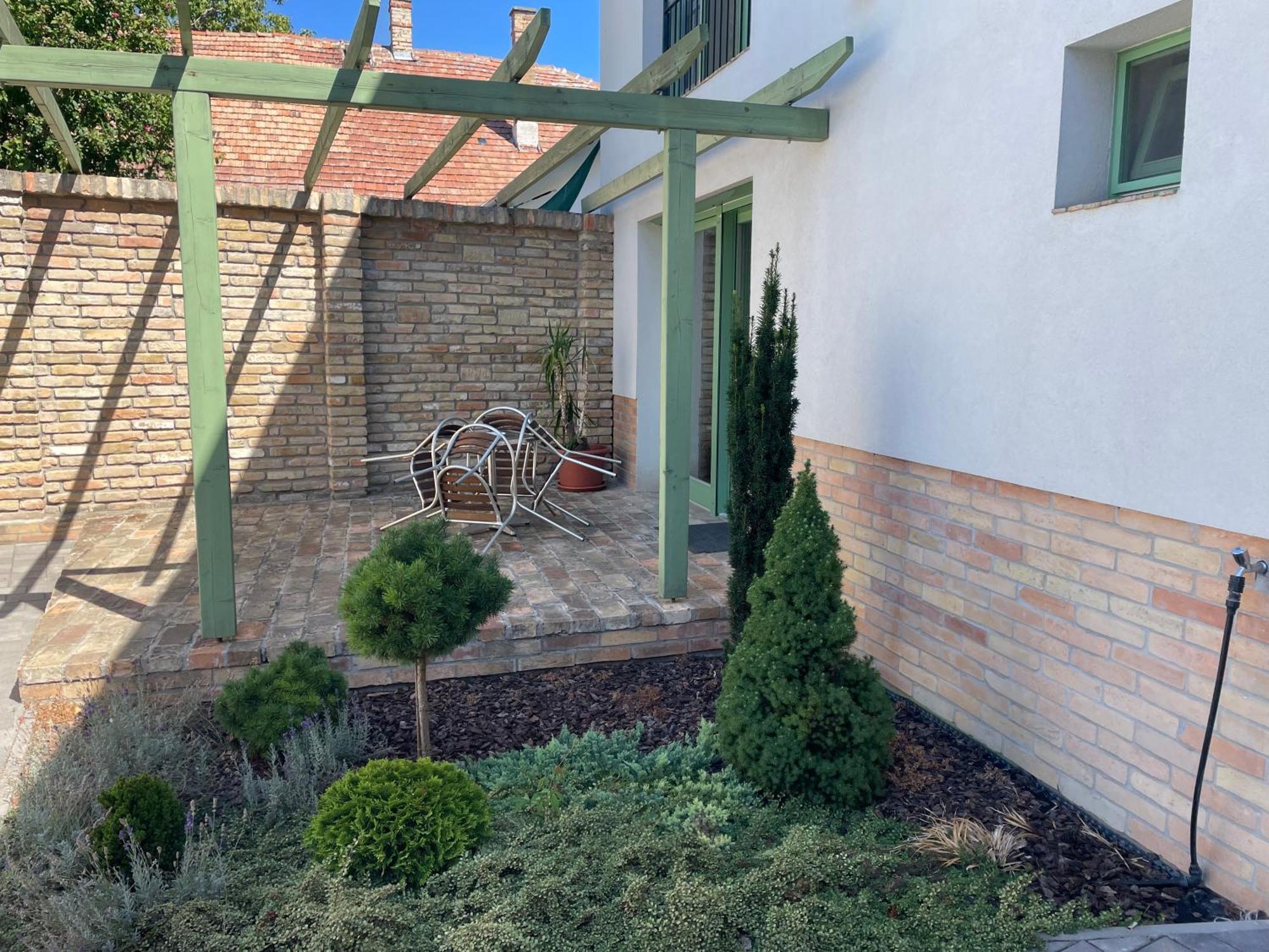 Jókai Apartman Dunafoldvar Exterior foto