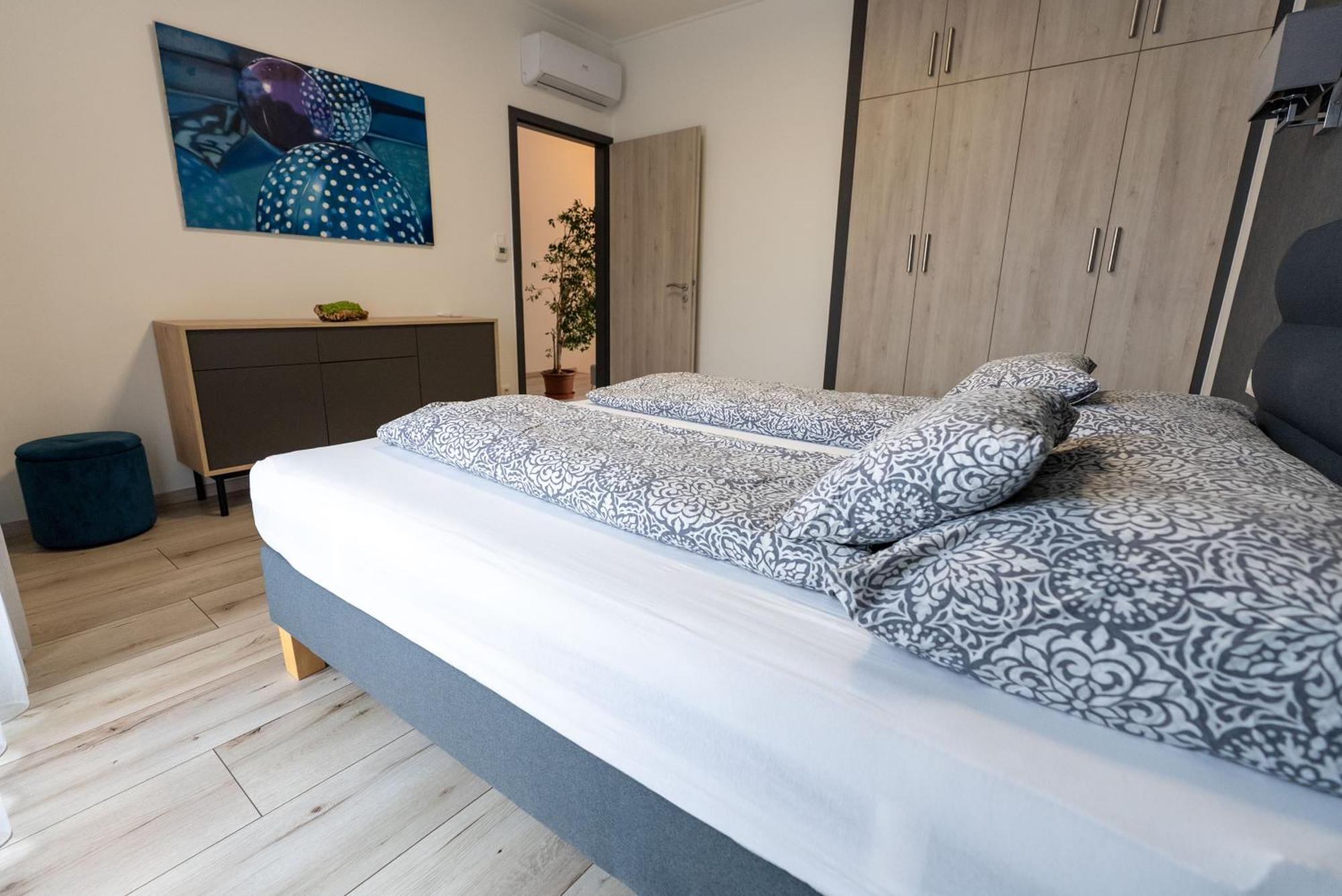 Jókai Apartman Dunafoldvar Exterior foto